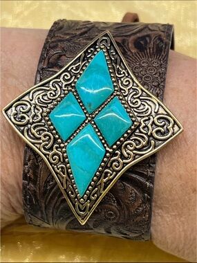 Studio Barse Turquoise Stone Embellished Leather Cuff Bracelet